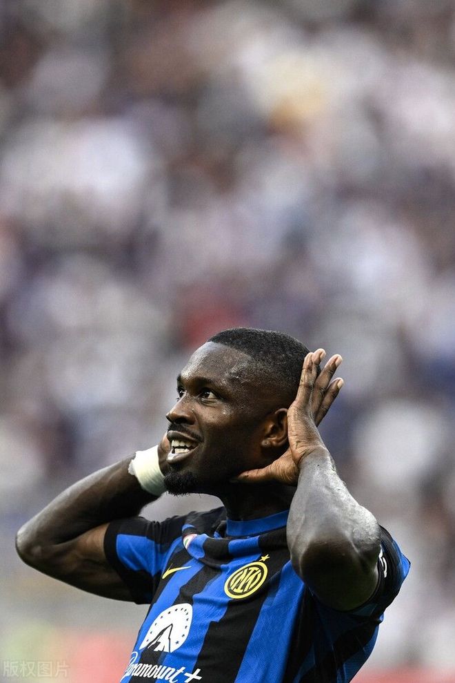 在场上配合 在场上配合